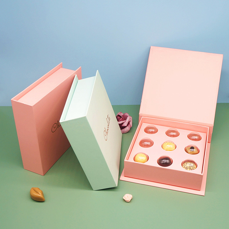 empty bonbon boxes