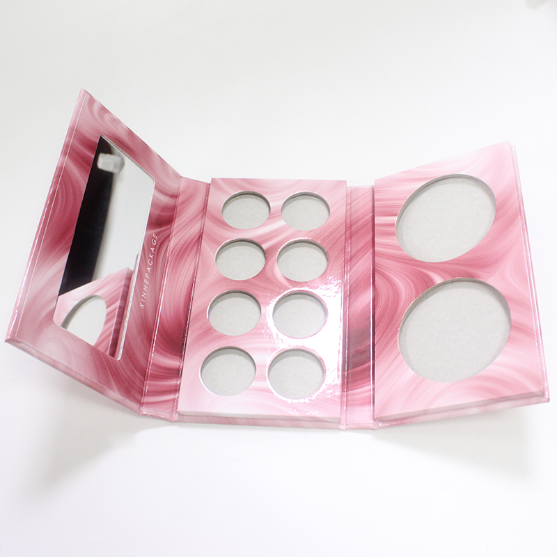 Eyeshadow Packaging