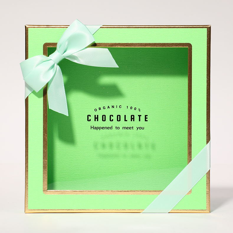 empty chocolate boxes 